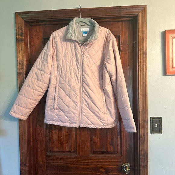Columbia Women's Light Pink Puffer Jacket - Picture 1 of 7